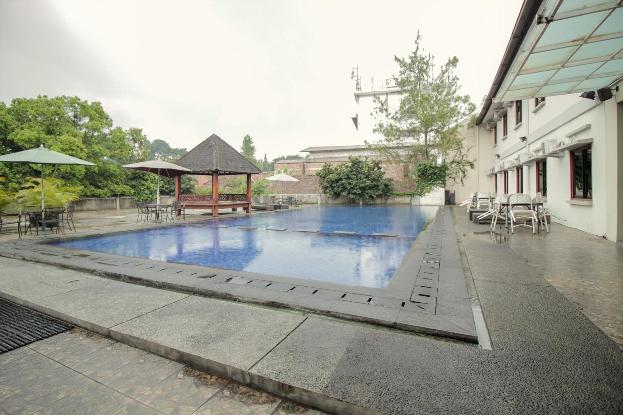Collection O 295 Grha Ciumbuleuit Guest House 반둥 외부 사진